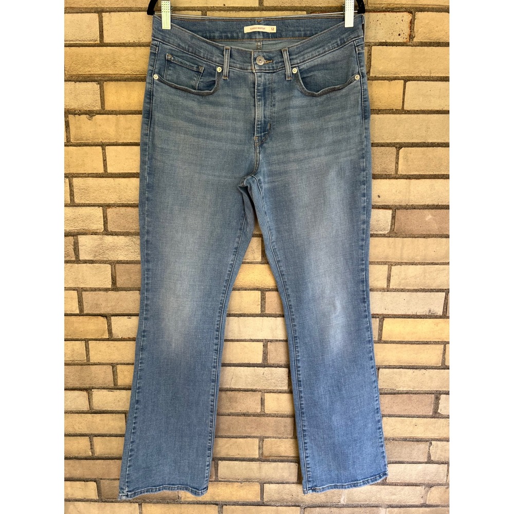 Levis Classic Bootcut Jeans Light Wash Blue Size 12 Stretch Denim
